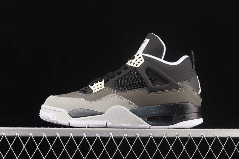 AJ4