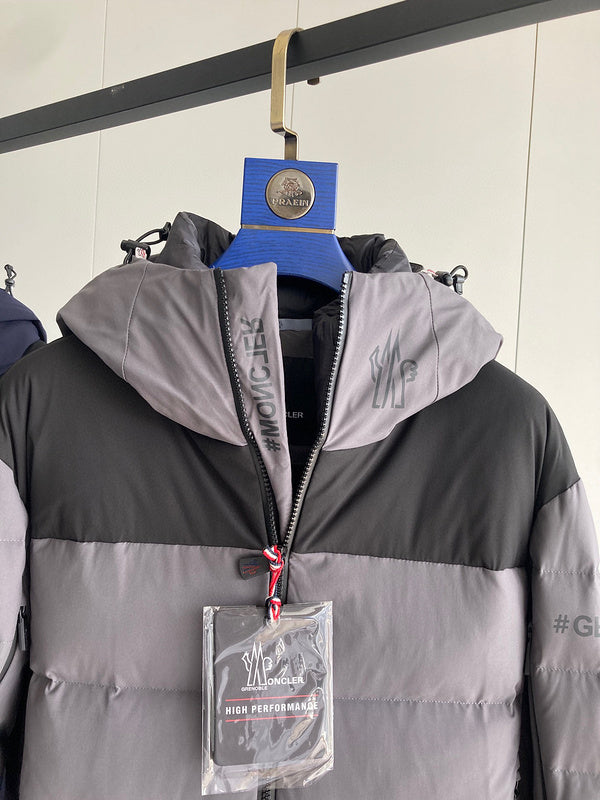 PP Sweatshirt