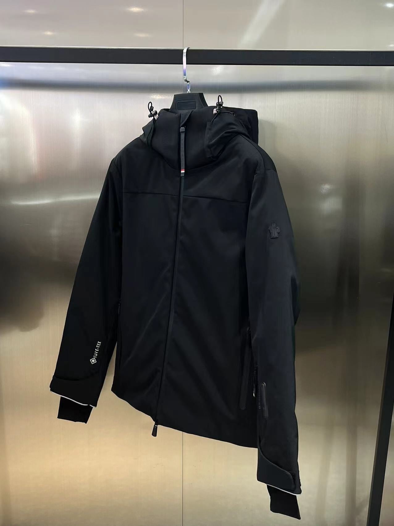 PP Sweatshirt