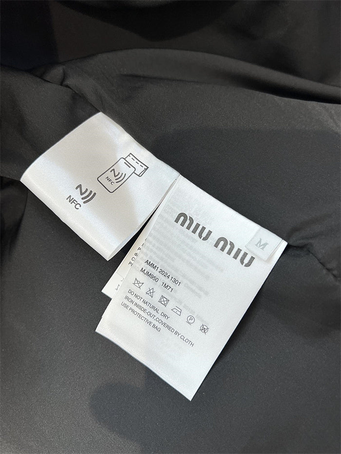 BB Hoodie
