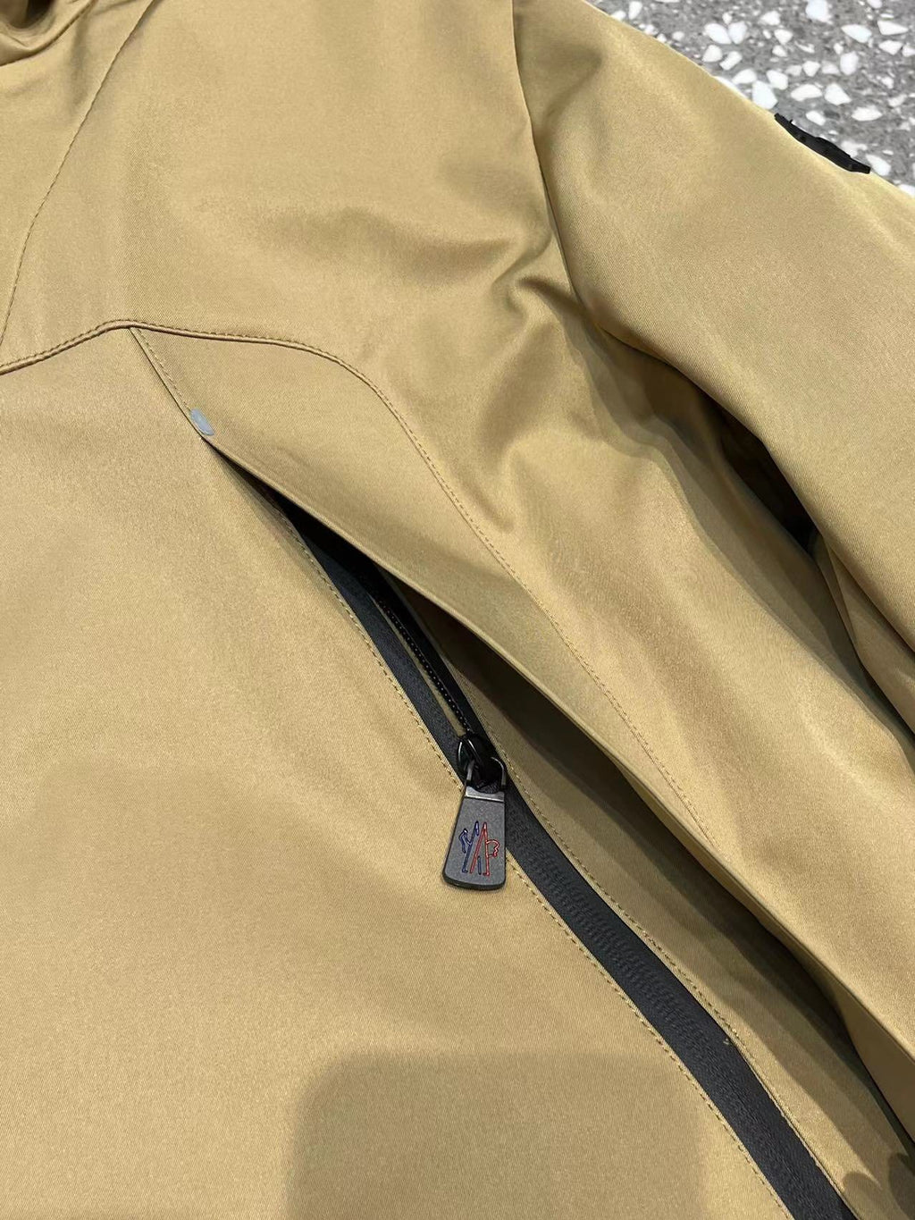 PP Sweatshirt