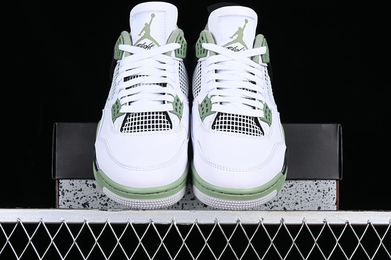 AJ4
