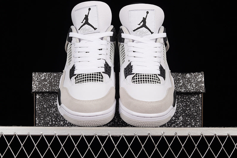 AJ4