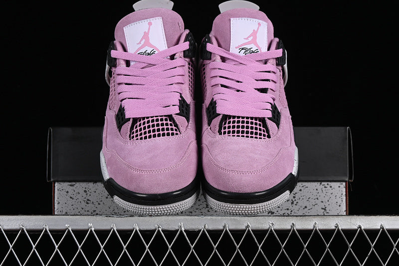 AJ4
