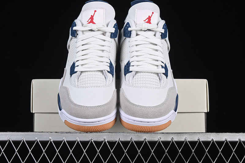 AJ4
