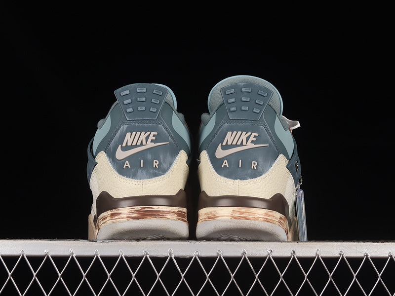 AJ4