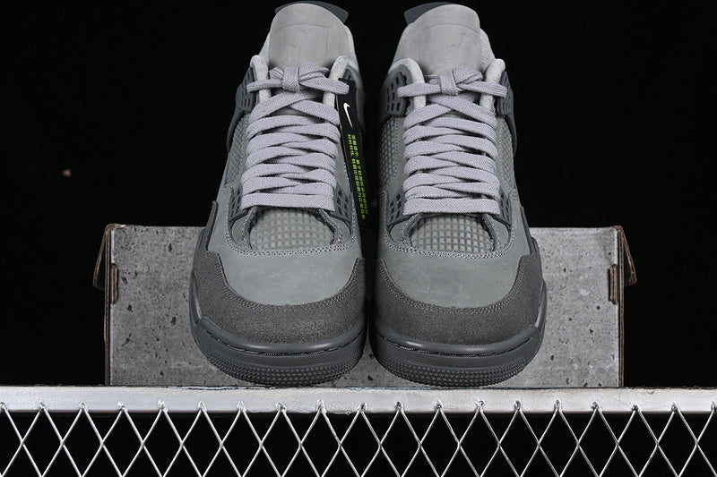 AJ4
