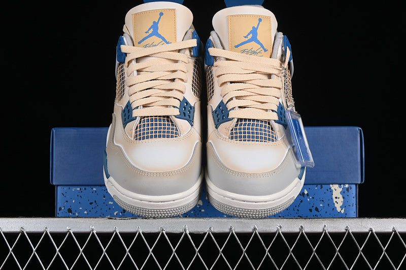 AJ4