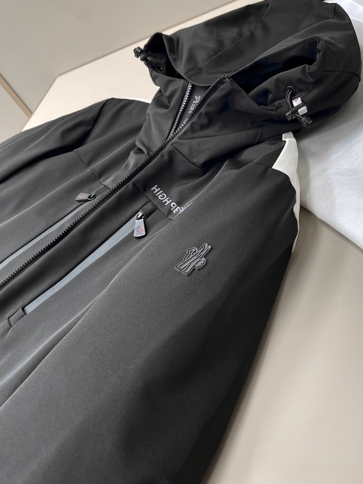 PP Sweatshirt