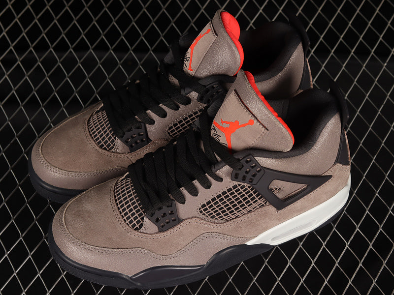 AJ4