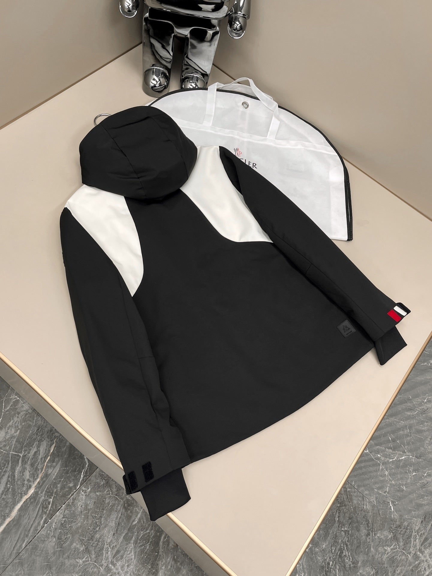 PP Sweatshirt