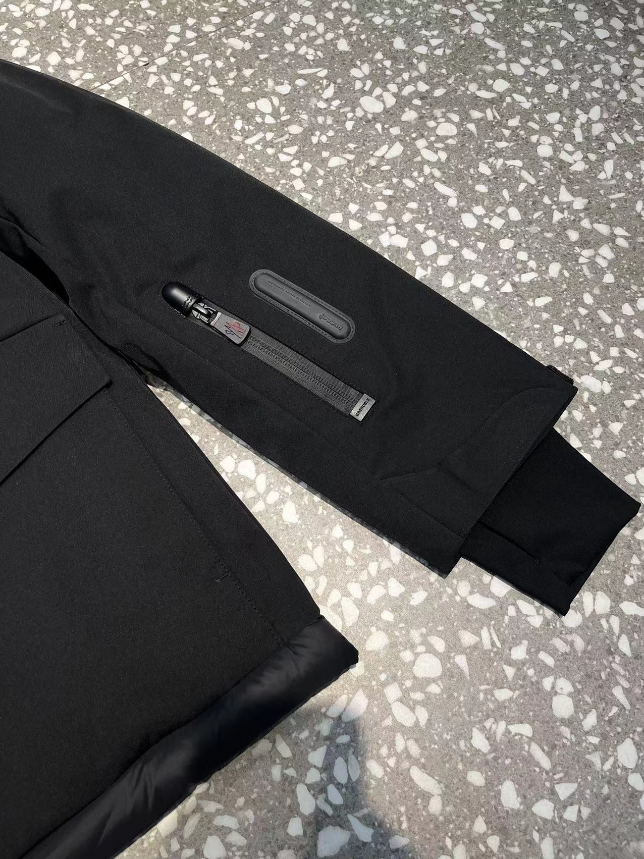 PP Sweatshirt