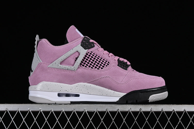 AJ4