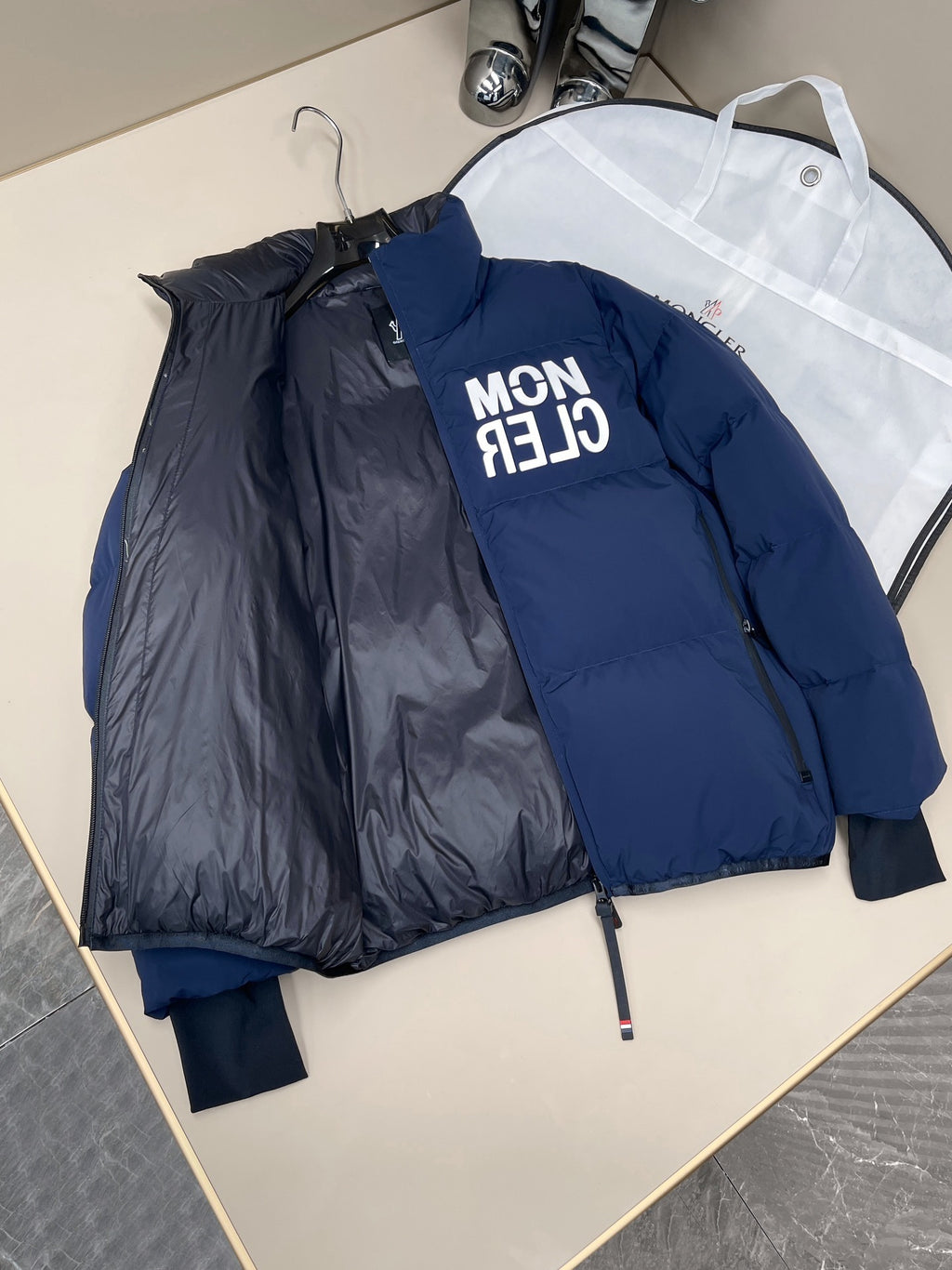 PP Sweatshirt