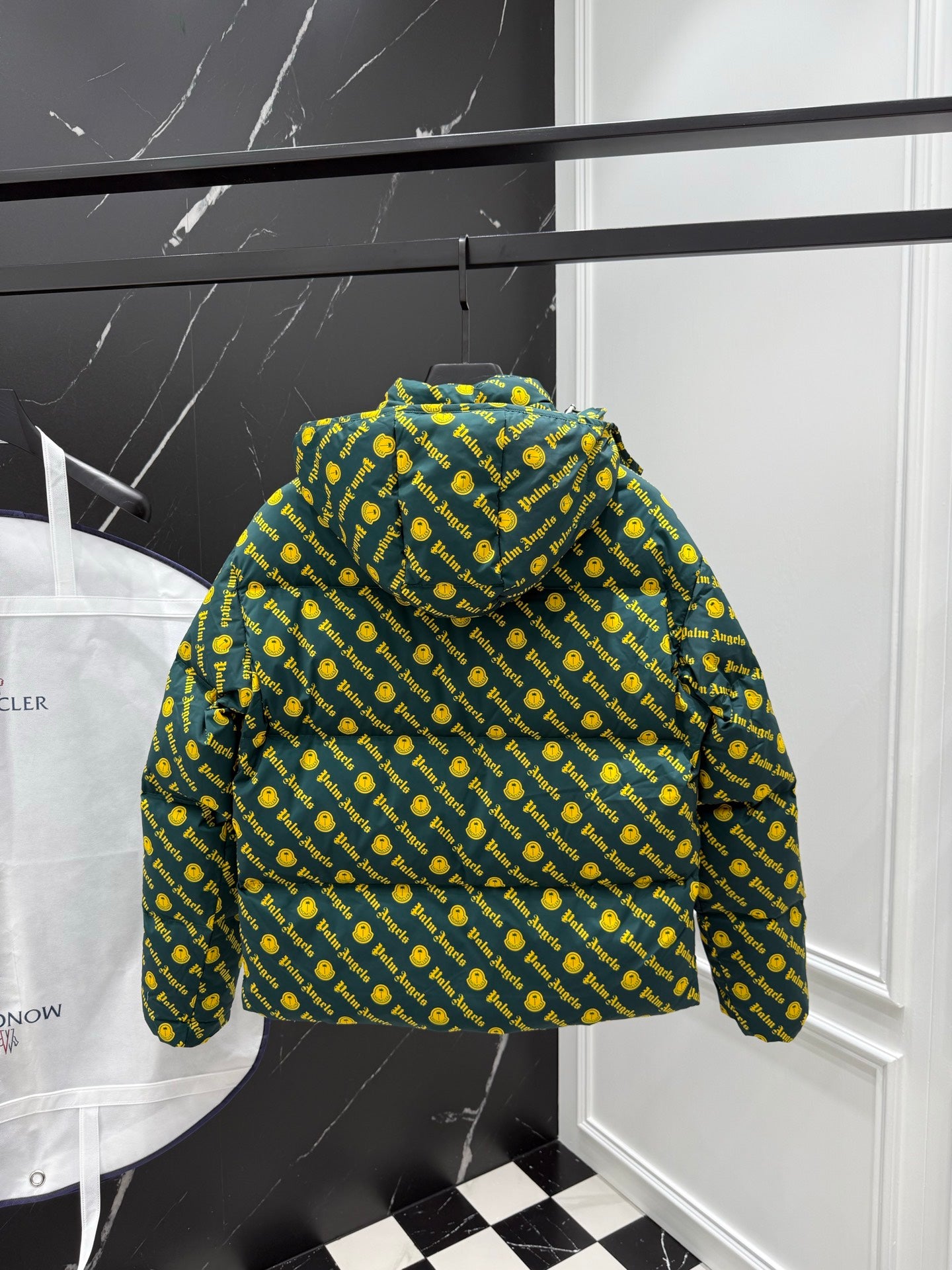 PP Sweatshirt