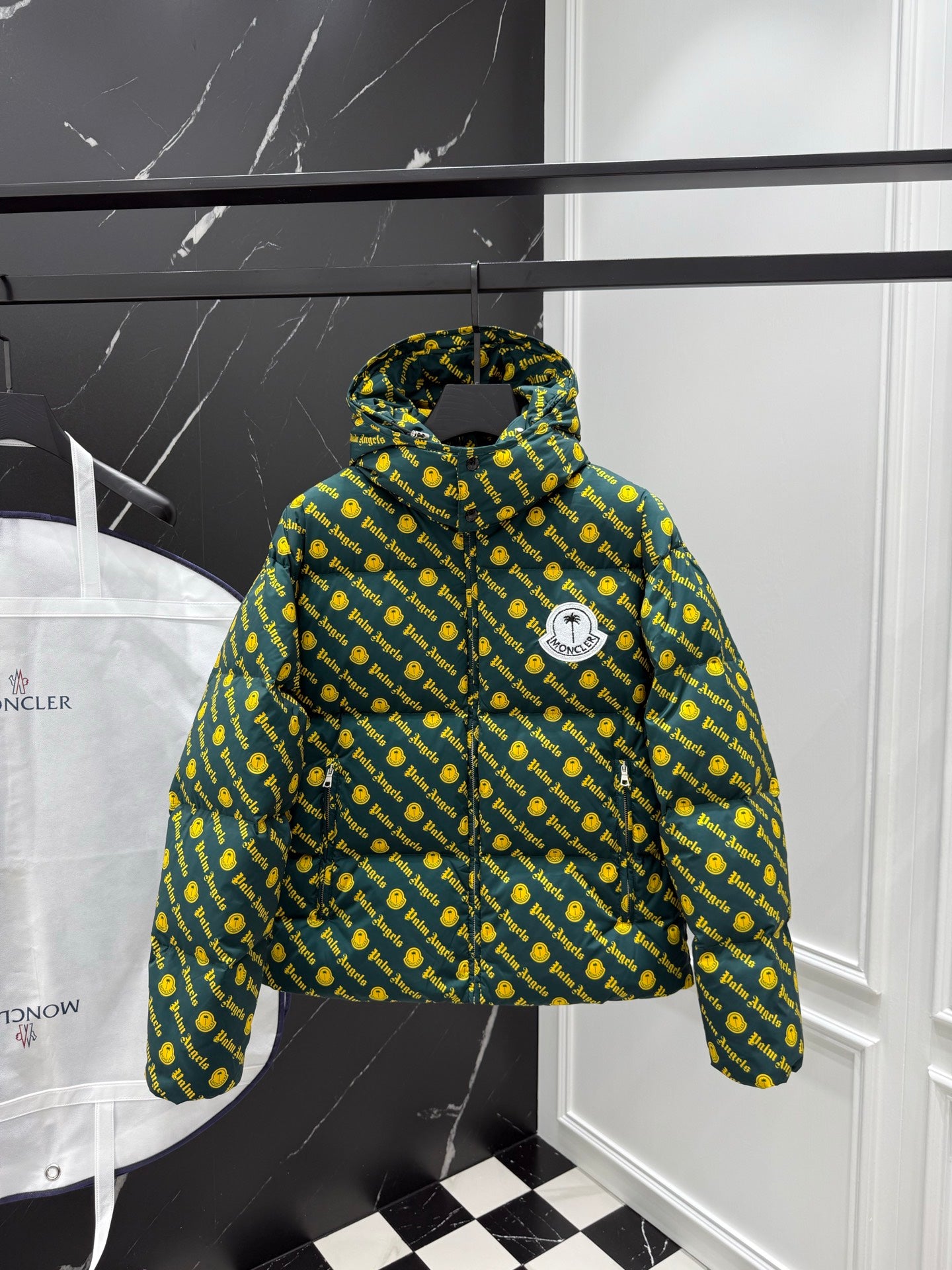 PP Sweatshirt