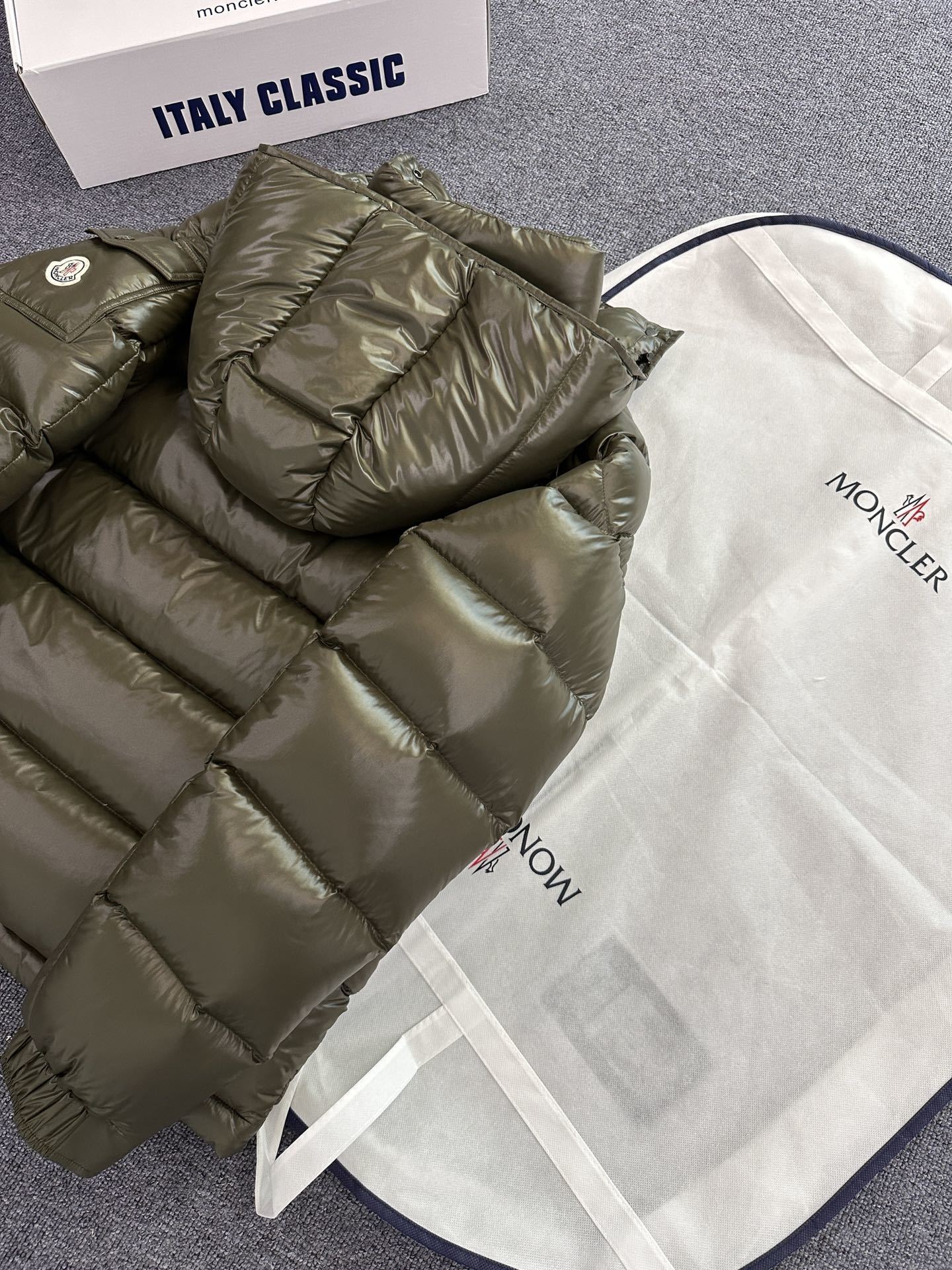 PP Sweatshirt