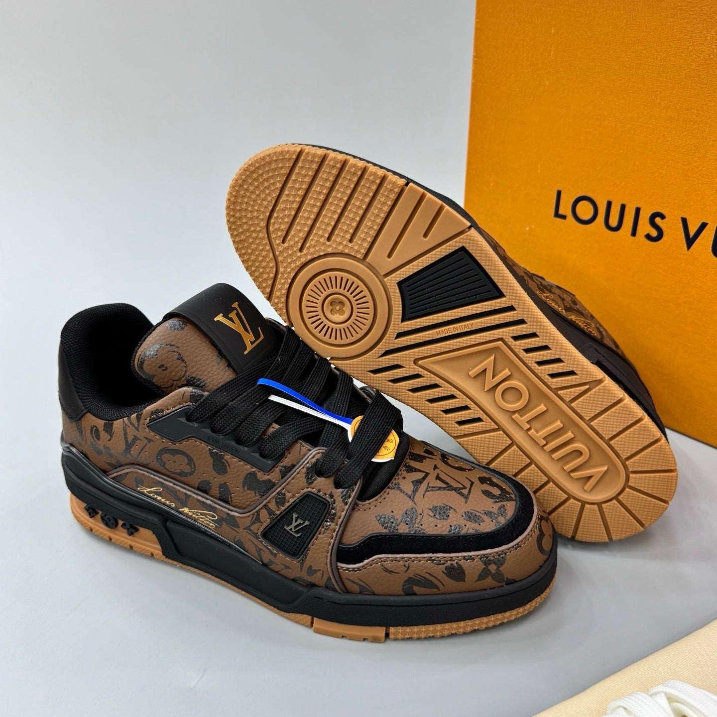 LV Sneakers